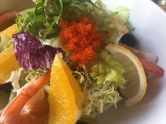 香橙蟹籽大虾沙律-MR.ROCKY洛奇先生RESTAURANT&BAR(宝安壹方城店)