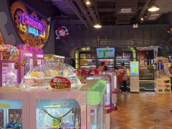 -卡通尼乐园(龙湖六合天街店)