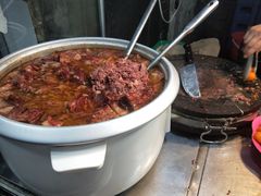 -清真马乐贝腊牛肉蛋黄菜夹馍(马蓉洒金桥店)