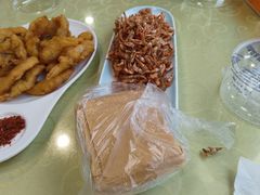-雪湖煜辰鱼头老店(雪野湖店)