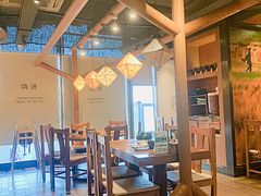 大堂-云海肴·汽锅鸡·云南菜(天山百盛优客店)