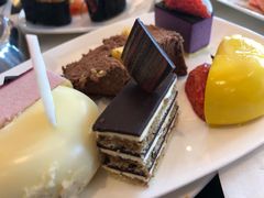 -万达文华酒店·48F云端窗景美食汇自助餐厅