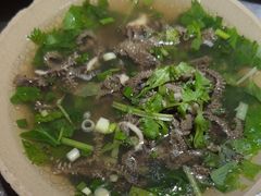 -大众跷脚牛肉馆·非遗传承单位(峨眉山店)