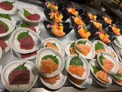 -雍容荟活帝王蟹活龙虾自助(苏宁旗舰店)