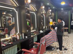 -豪帅男士理容馆