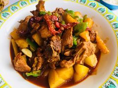 沙湾大盘鸡-楼兰古丽新疆菜(钟楼景观店)