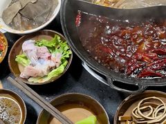 -谭记重庆老火锅(总店)