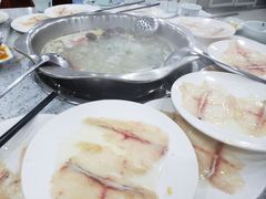 -鑫御隆斑鱼庄(雅安店)