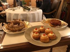 -Restaurant Paul Bocuse
