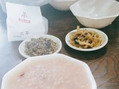 -舒小笼松针小笼包
