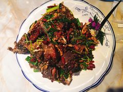 -小鱼儿海鲜港(新村十区店)