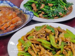 青椒炒鸭肠-余杨鸭鸭餐厅