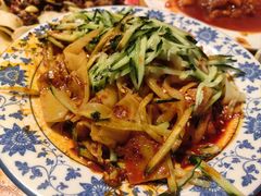 -柴窝堡22号传承新疆菜·新疆辣子鸡