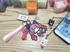 -花栗创意手工馆·小戏拼豆店