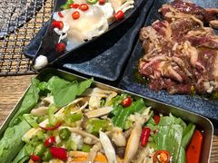 -鑫釜山海鲜烧烤(鑫丰国际店)