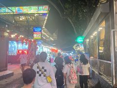 -拉威海鲜市场