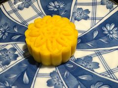 燕窝绿豆糕-新荣记(BFC外滩金融中心店)