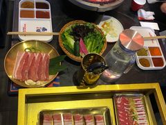 -秦炉烤肉(财富中心店)