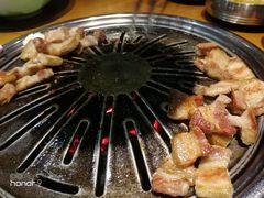 -老炉家木炭烤肉(长江国际店)