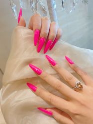 -RL Nail·瑞丽美甲美睫品牌原创店