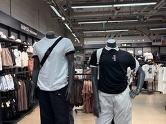 -首创奥特莱斯(西安店)