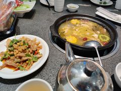 -野迹·石橄榄鸡·烧烤(新洲店)