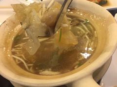 -J Daeng Seafood