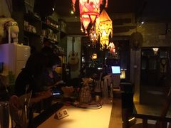 -城墙外BAR