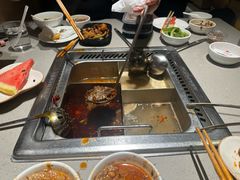 -海底捞火锅(关山保利店)