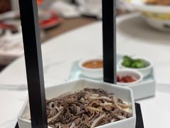 -皇城根·鲁菜济南菜·吊炉烤鸭·炒鸡鱼头(济南旗舰店)
