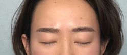 -一个差评成就的纹眉店
