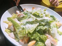 经典凯撒沙拉-bluefrog蓝蛙(悠唐购物中心店)