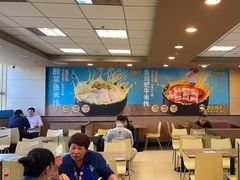 -灵芝妹子海鲜米线(香炉礁山姆店)