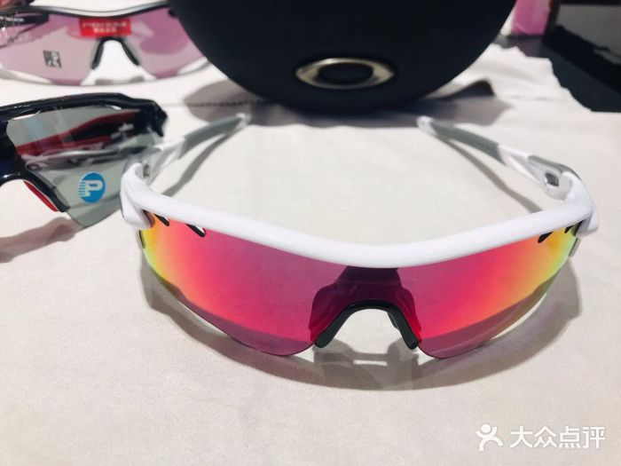 LensCrafters亮视点·OAKLEY精选(静安嘉里中心店)图片