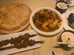 -巴扎美食·新疆菜·西域歌舞表演餐厅(新疆大厦店)
