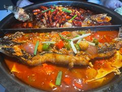 -鸣记脆皮烤鱼·海鲜烤鱼(三八广场店)
