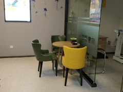 -AK健身普拉提拉伸私教馆(中八店)
