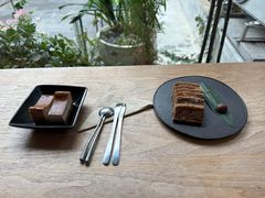焦焙茶烤芝士-知亘茶食