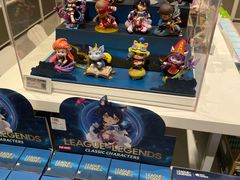 -泡泡玛特POPMART(龙湖杭州滨江天街店)