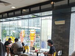 -麦当劳(世贸店)
