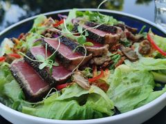 金枪鱼牛油果酸奶沙拉-Lets burger非常汉堡·环球风味(蓝色港湾店)