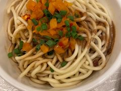 风味热干面-亢龙太子酒轩(东湖店)