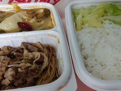 -南城香·饭香串香馄饨香(红军营店)