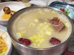 -益百岁牛尾汤主题餐厅(辛庄街店)