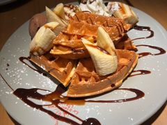 -Lia Cafe Bar Restaurant松山咖啡屋
