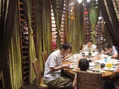 -四海一家自助餐(益田假日广场店)