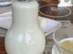 -周大娘牛乳(旧寨古村总店)