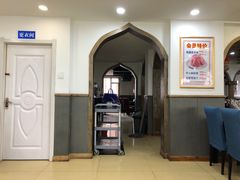 -楼外楼大刀肉传统火锅(西安大路店)