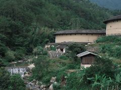 -初溪土楼群