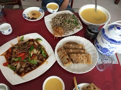 -溢心园香河肉饼总店